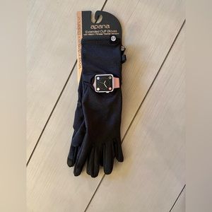 Apana Extended Cuff gloves with Watch/Fitness Tracker Window